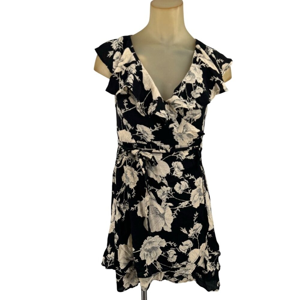 Free People Black  Cream Floral Wrap Dress Short Sleeve Ruffle size small